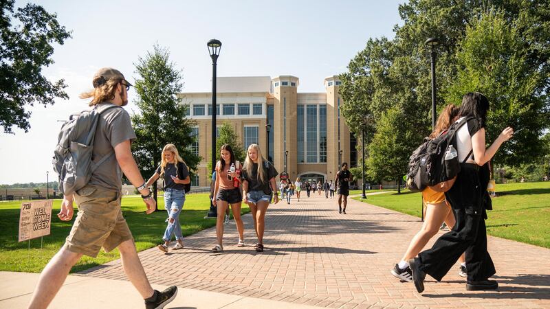 WalletHub publicó su informe Best College and University Rankings 2024, que compara más de 800...
