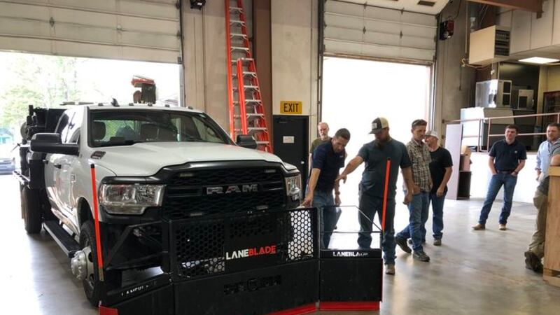 Las camionetas del Departamento de Transporte de Arkansas tendrán nuevos accesorios para...